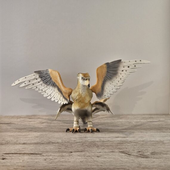 Schleich Figur namens Donnervogel der Produktwelt Harry Potter™. Die Figur hat die offizielle Schleichnummer 14904. Es gehört zur Themenwelt Magische Kreaturen. Die Figur trägt das Copyrightjahr 2025 und wurde dann von Schleich offiziell lizenziert. Die Schleichfigur wird eingestuft als Regulär.